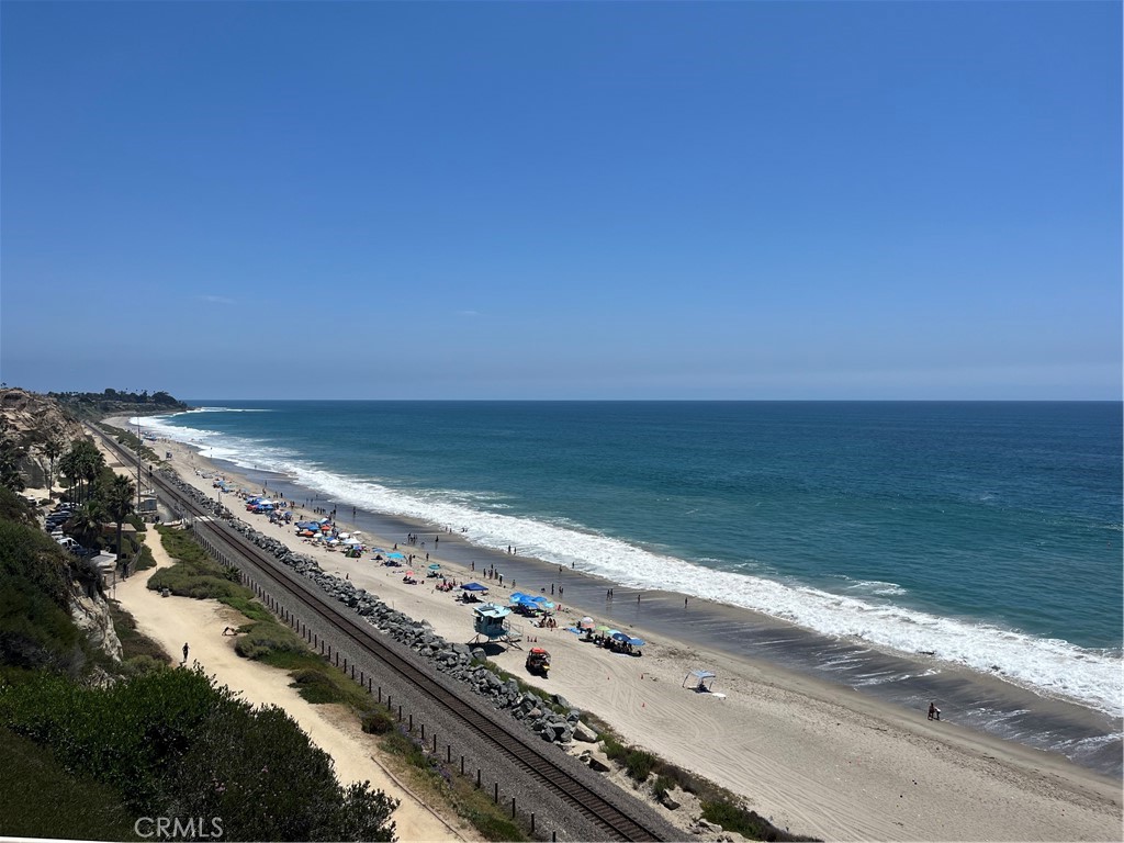 Beach Trail - 250 Avenida Lobeiro E, San Clemente CA 92672 - photo 2