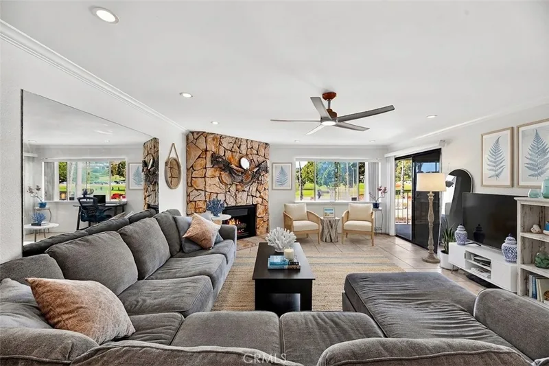 2501 S El Camino Real 204, San Clemente