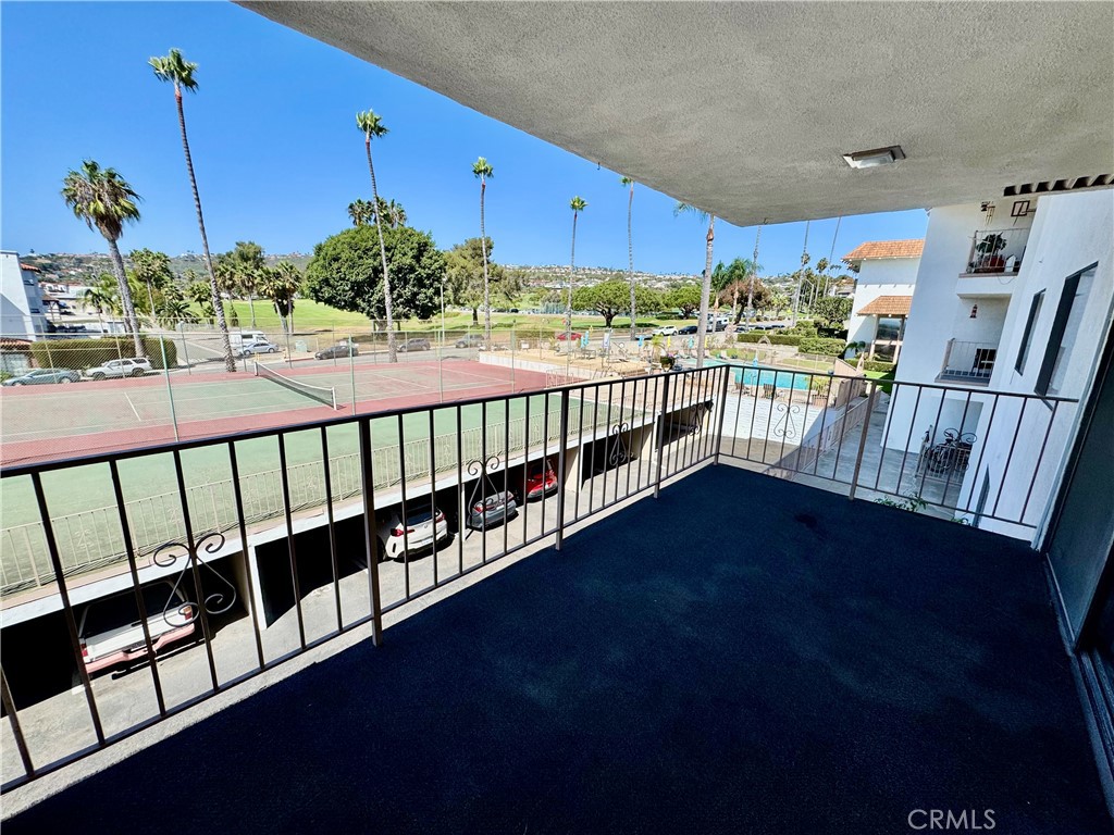 2501 S El Camino Real 23, San Clemente CA 92672 - photo 4