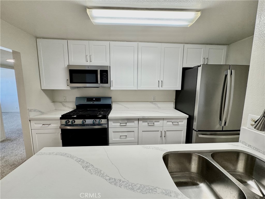 2501 S El Camino Real 23, San Clemente CA 92672 - photo 7