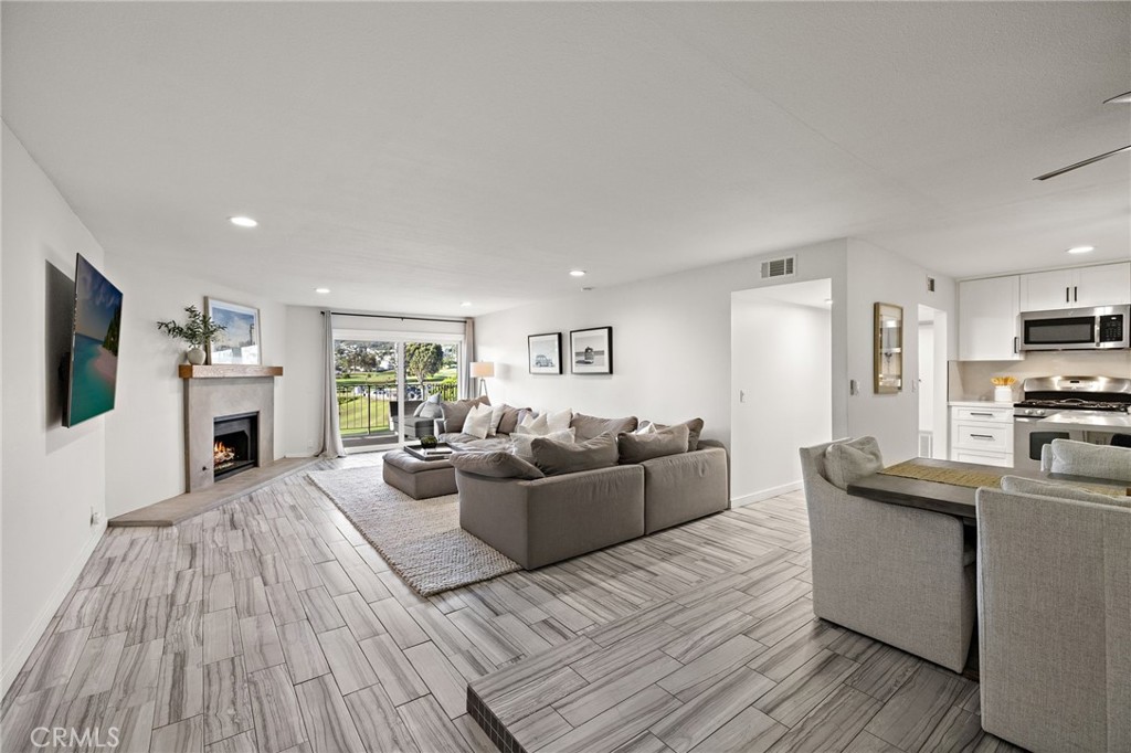 2501 S El Camino Real 309, San Clemente CA 92672 - photo 4