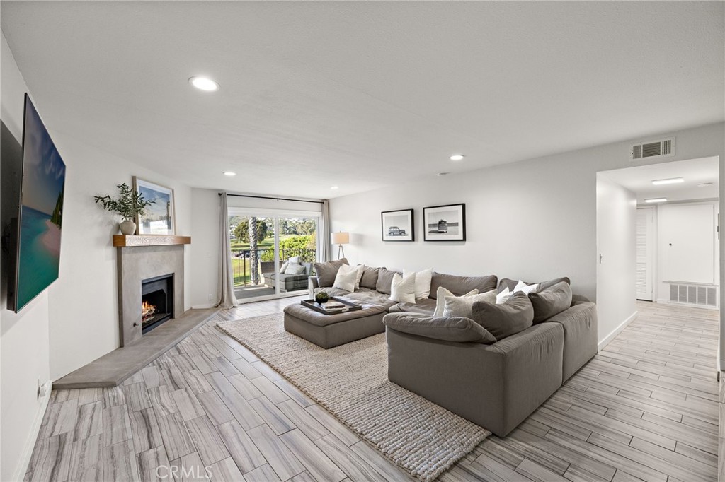 2501 S El Camino Real 309, San Clemente CA 92672 - photo 5