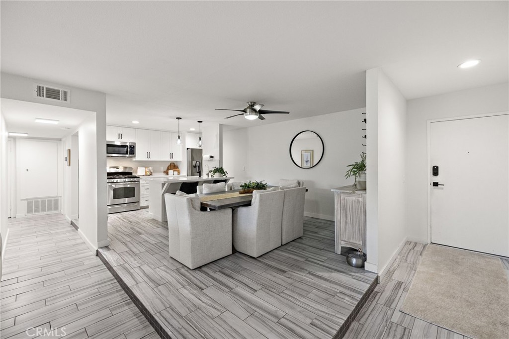 2501 S El Camino Real 309, San Clemente CA 92672 - photo 14