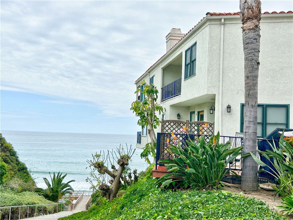 258 W Escalones 6R, San Clemente CA 92672 - photo 1
