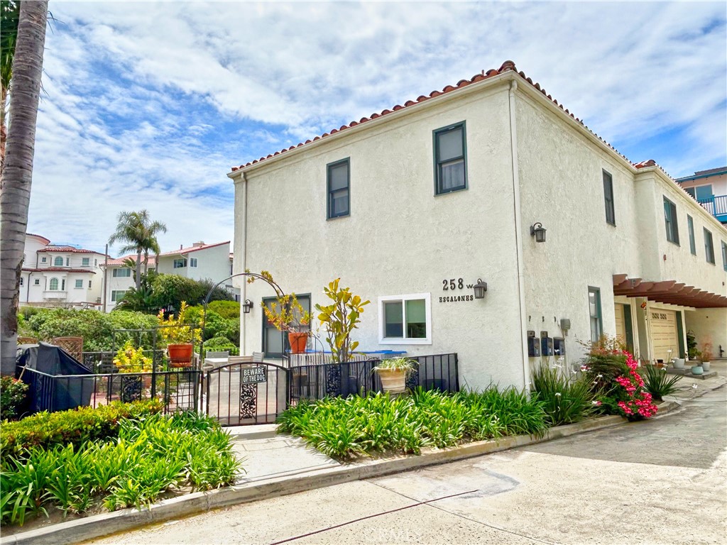 258 W Escalones 6R, San Clemente CA 92672 - photo 7
