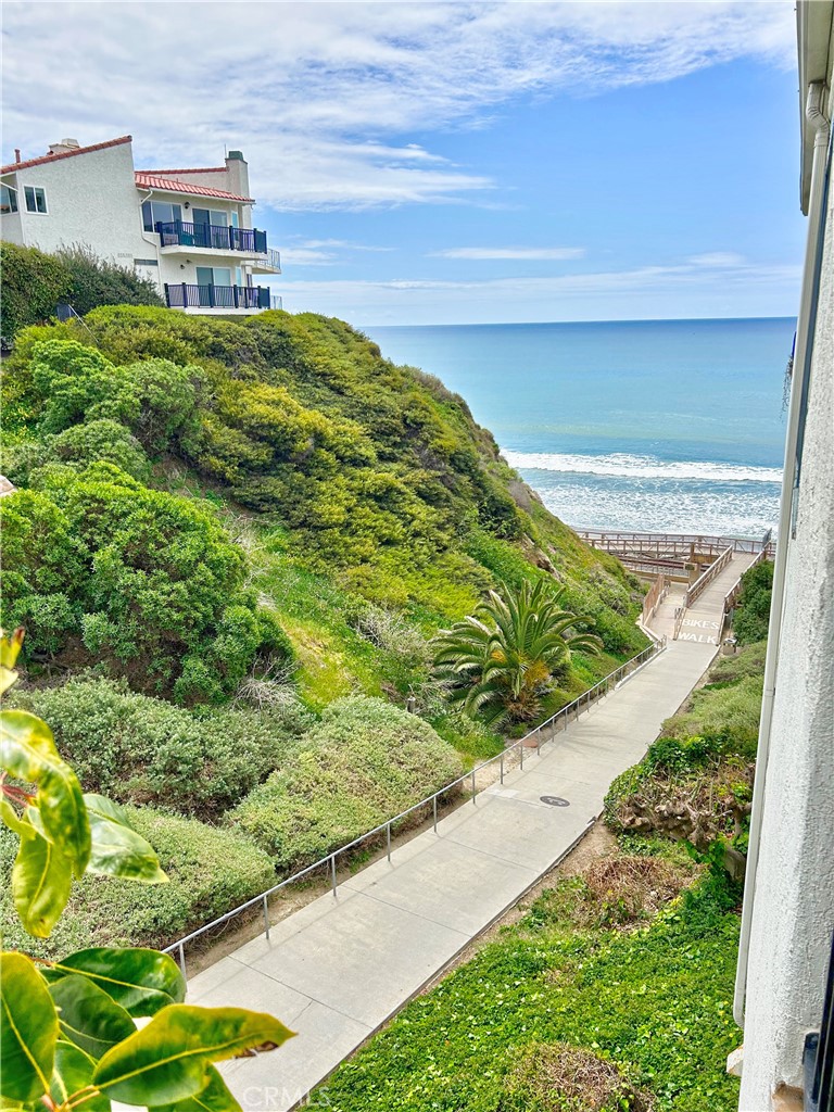 258 W Escalones 6R, San Clemente CA 92672 - photo 25