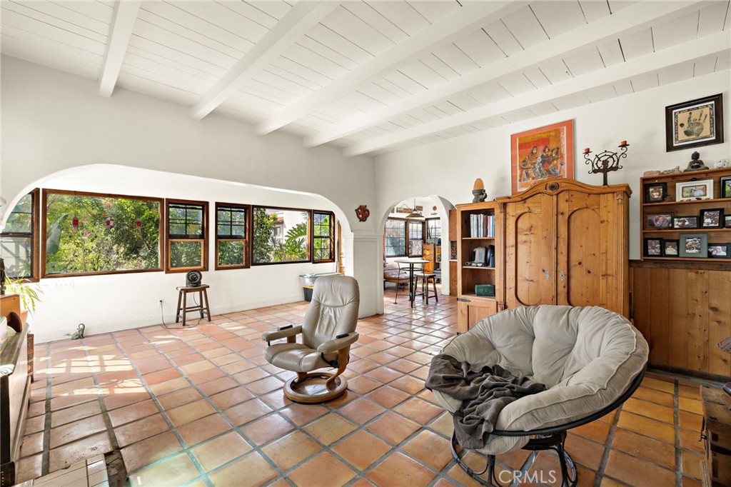 2bd/1ba back detached unit - 261 Avenida Granada, San Clemente CA 92672 - photo 7