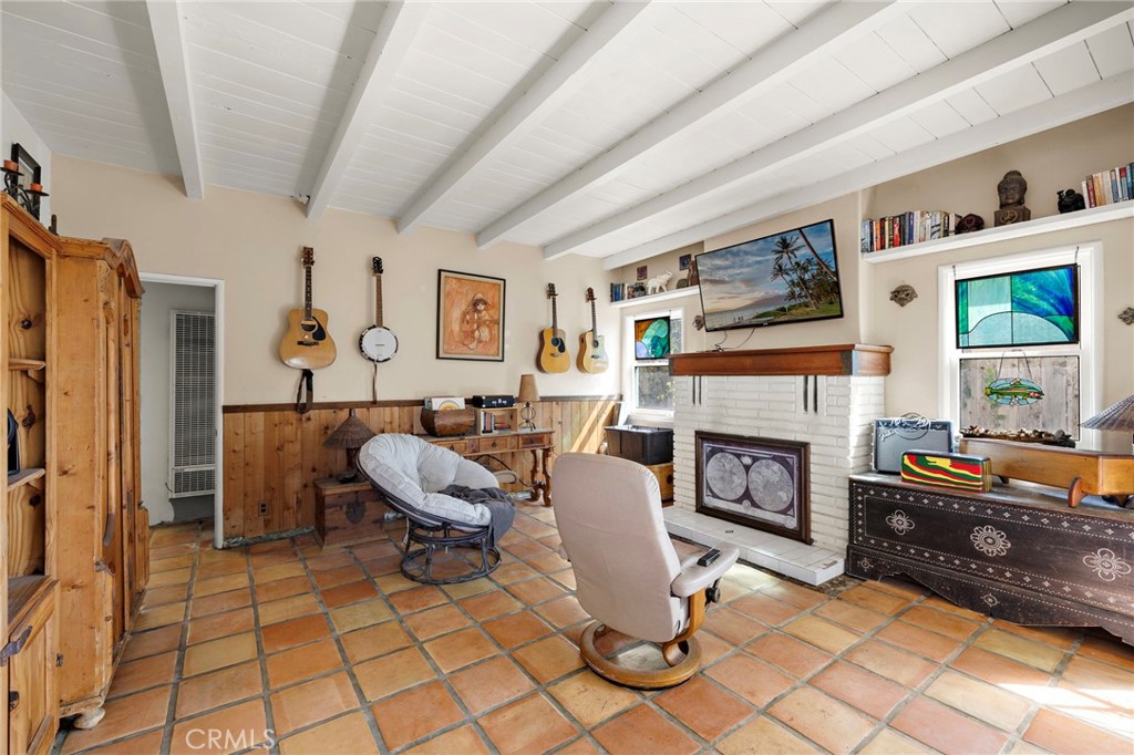 2bd/1ba back detached unit - 261 Avenida Granada, San Clemente CA 92672 - photo 9