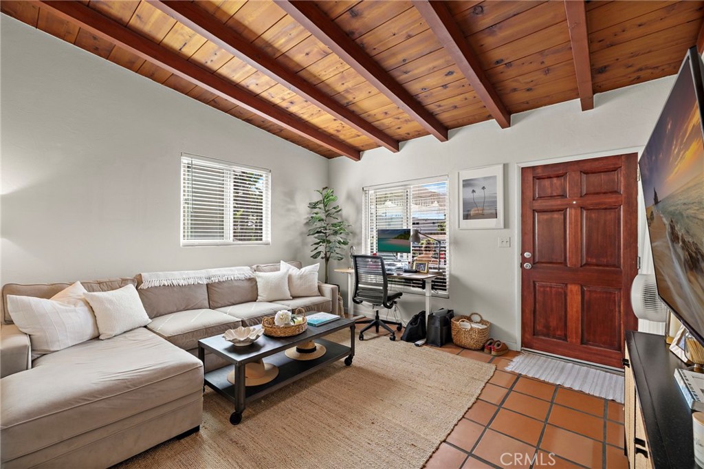 Front 1bd/1ba unit - 261 Avenida Granada, San Clemente CA 92672 - photo 21