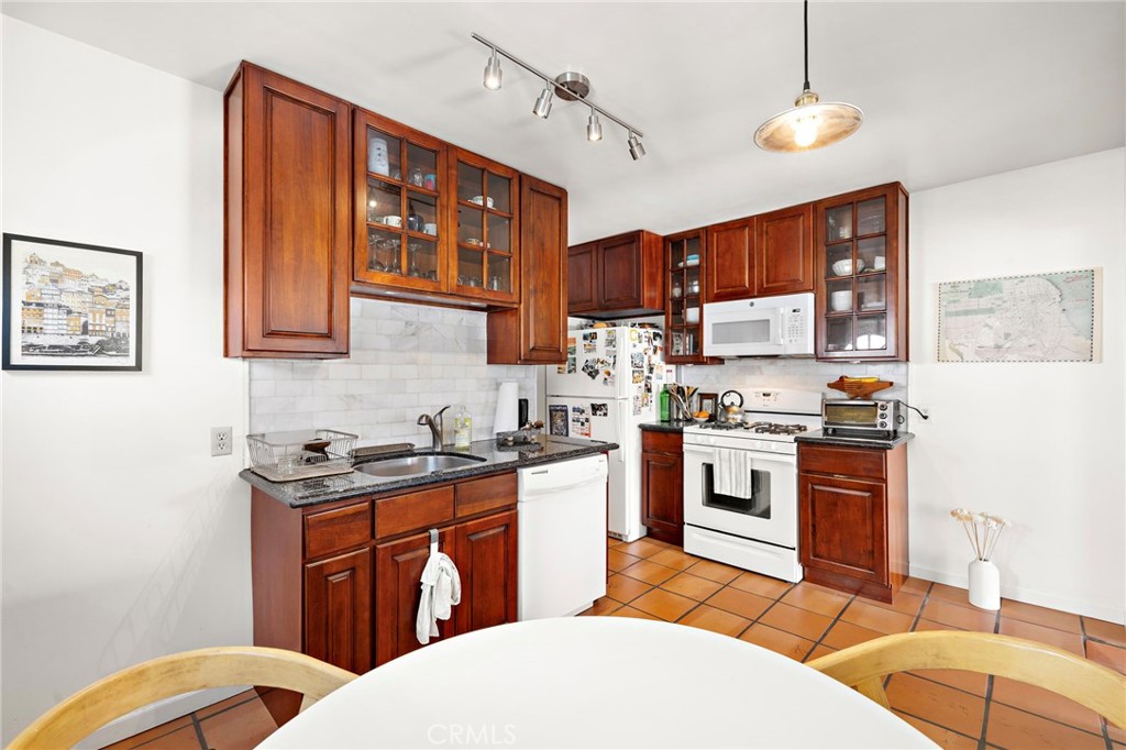 Front 1bd/1ba unit - 261 Avenida Granada, San Clemente CA 92672 - photo 32