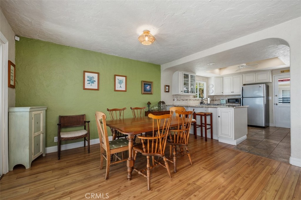 Dining area - 2719 Via Montecito, San Clemente CA 92672 - photo 11