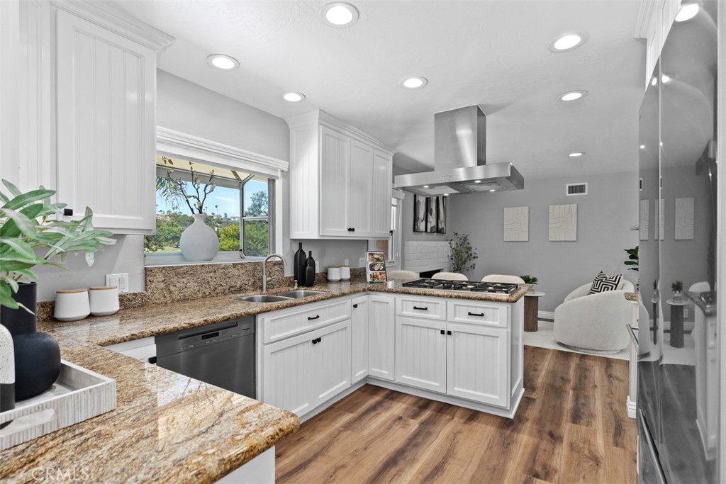 2820 Via Montecito, San Clemente CA 92672 - photo 18