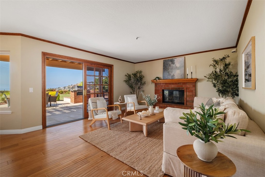 Family room - 2850 Calle Esteban, San Clemente CA 92673 - photo 17