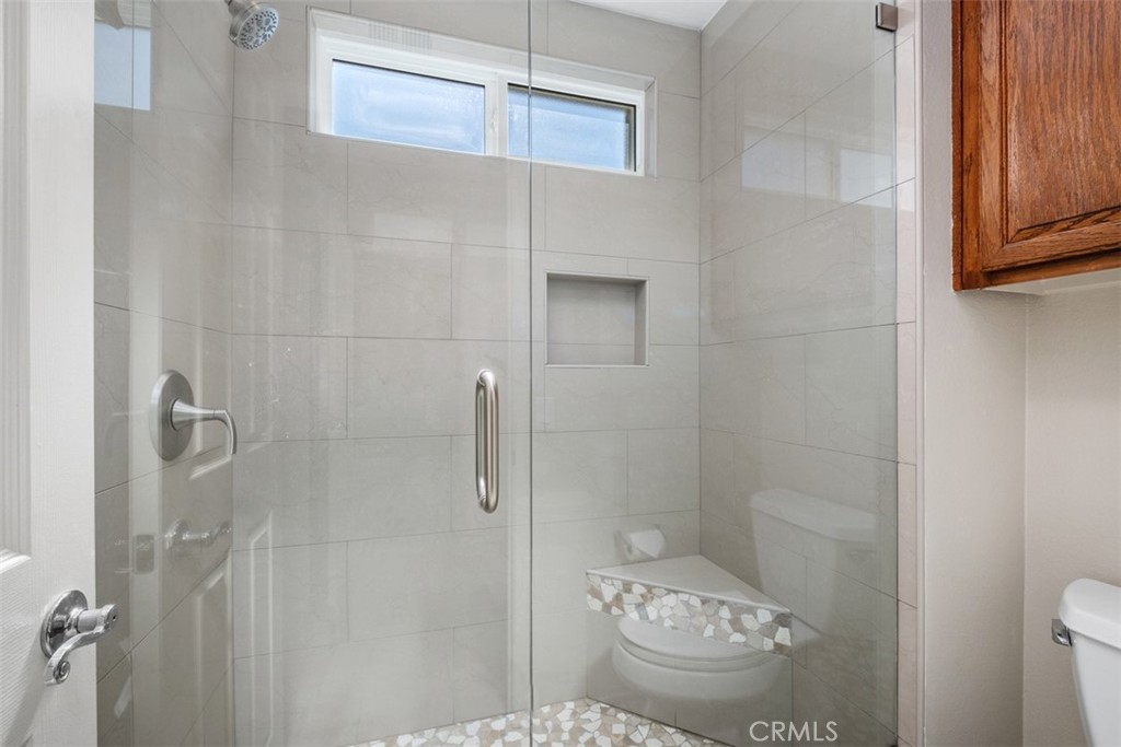 Walk in shower - 2850 Calle Esteban, San Clemente CA 92673 - photo 32