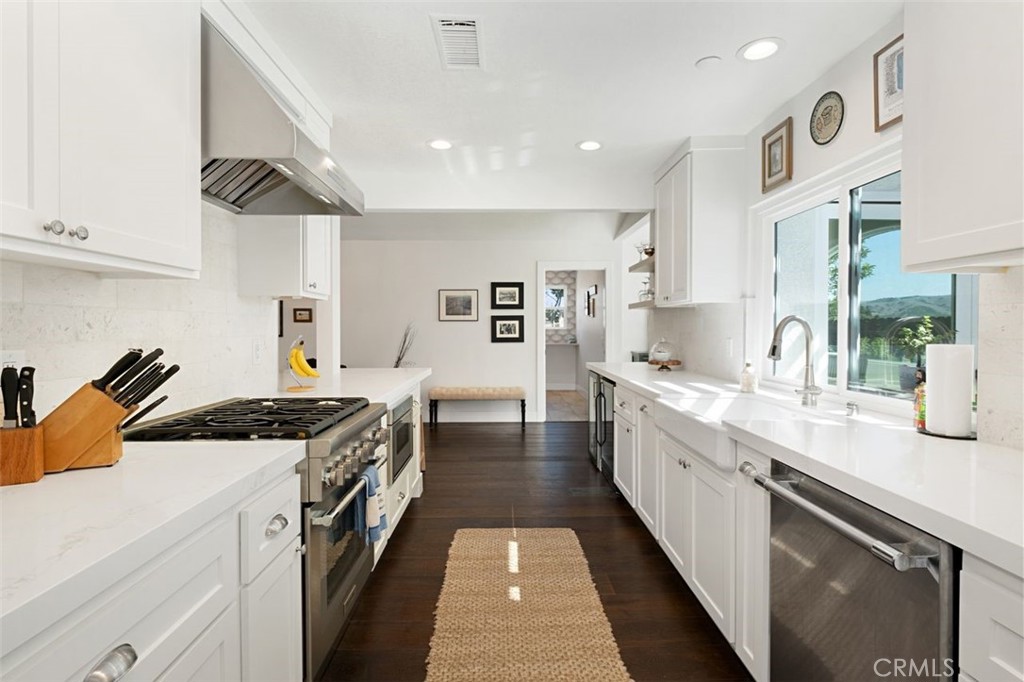 2886 Calle Heraldo, San Clemente CA 92673 - photo 20