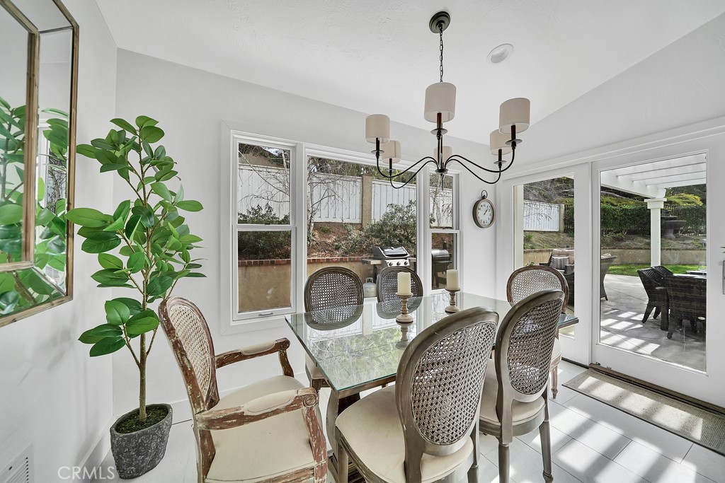 Dining for 6 - 2897 Calle Heraldo, San Clemente CA 92673 - photo 6