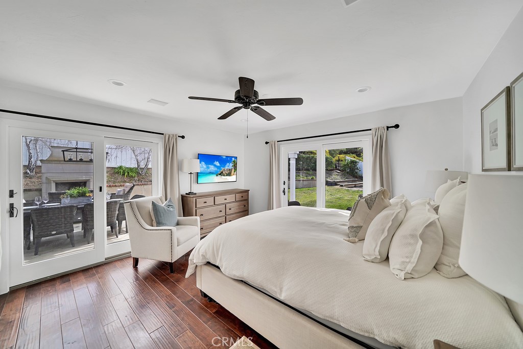 Master bedroom with view of the backyard - 2897 Calle Heraldo, San Clemente CA 92673 - photo 8