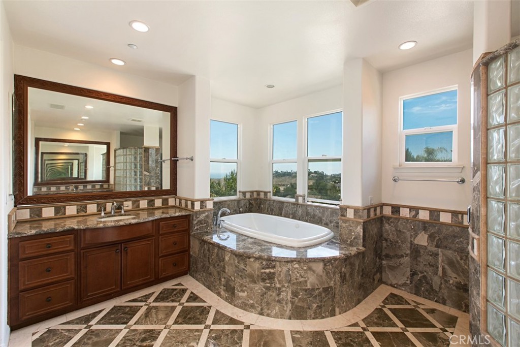 2912 Canto De Los Ciervos, San Clemente CA 92673 - photo 9
