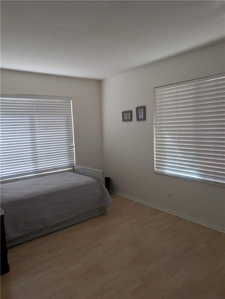 Office or could be a bedroom (no closet) - 2914 Camino Capistrano, San Clemente CA 92672 - photo 16