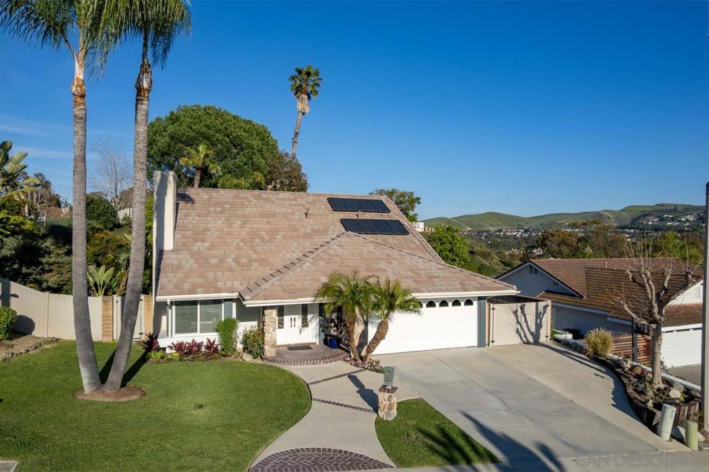 2921 Estancia, San Clemente CA 92673 - photo 1