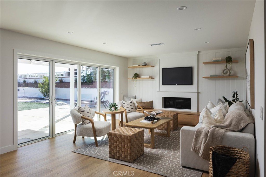 2933 Via Blanco, San Clemente CA 92673 - photo 11