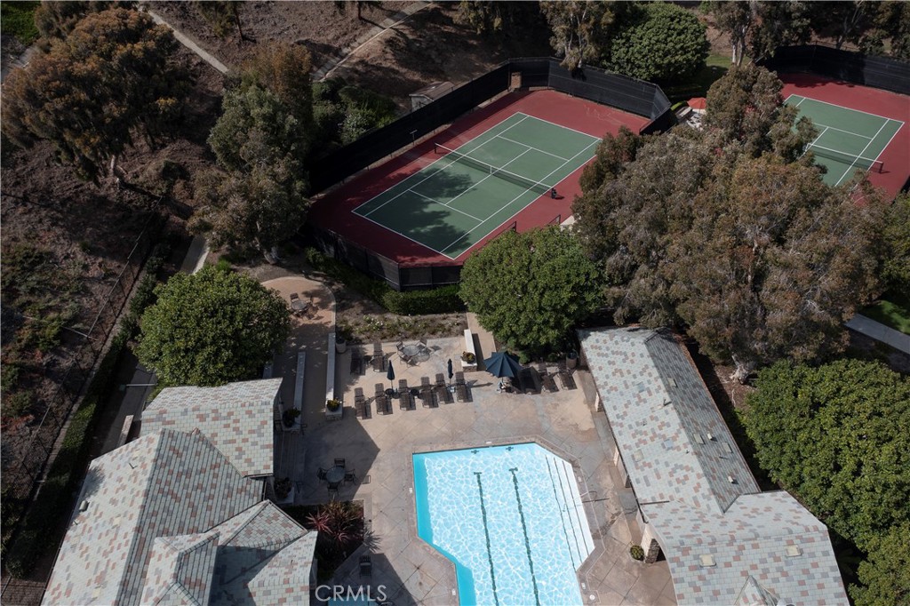 Residents enjoy access to resort-inspired amenities including a clubhouse, pool, spa, outdoor fireplace, tennis and gath - 3 Via Pasa, San Clemente CA 92673 - photo 30
