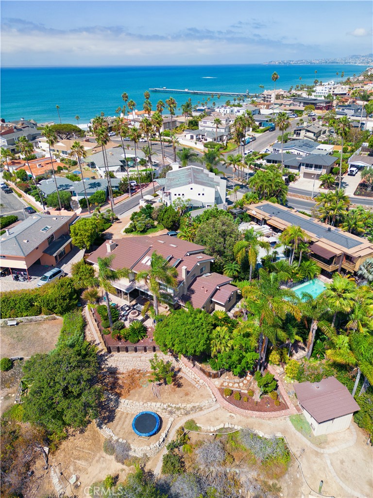 Private estate with remodeled house with seperate Artist Studio/Office. - 303 La Rambla, San Clemente CA 92672 - photo 5