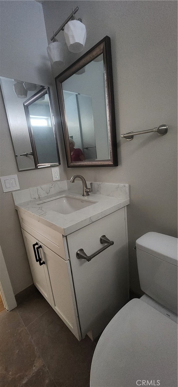 1st bathroom - 305 Acebo Lane C, San Clemente CA 92672 - photo 11