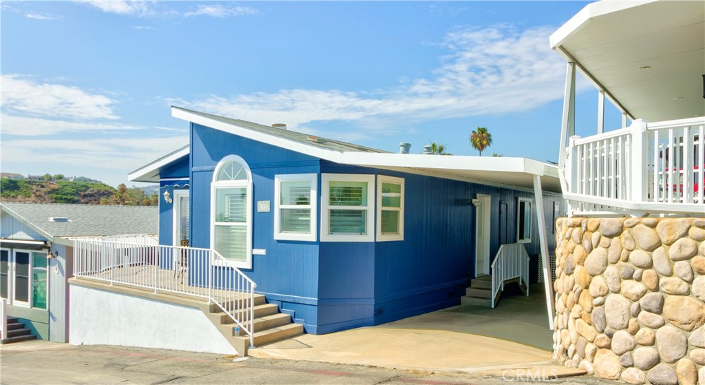 306 Beach Drive, San Clemente CA 92672 - photo 3