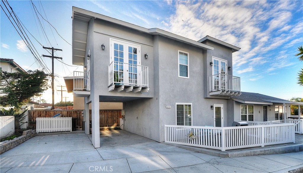 314 N Ola Vista, San Clemente CA 92672 - photo 1