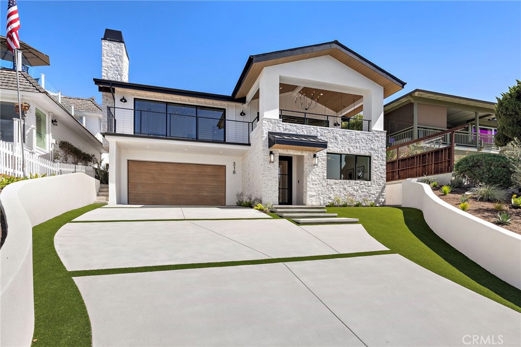 Front - 318 Avenida Costanso, San Clemente CA 92672 - photo 2