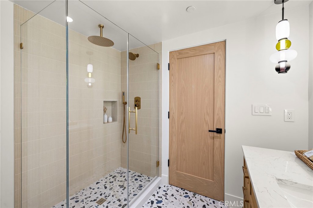 Casita Bathroom - 318 Avenida Costanso, San Clemente CA 92672 - photo 11