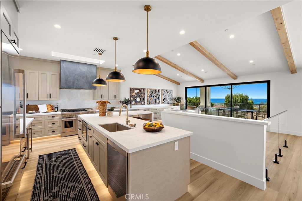 Kitchen - 318 Avenida Costanso, San Clemente CA 92672 - photo 33