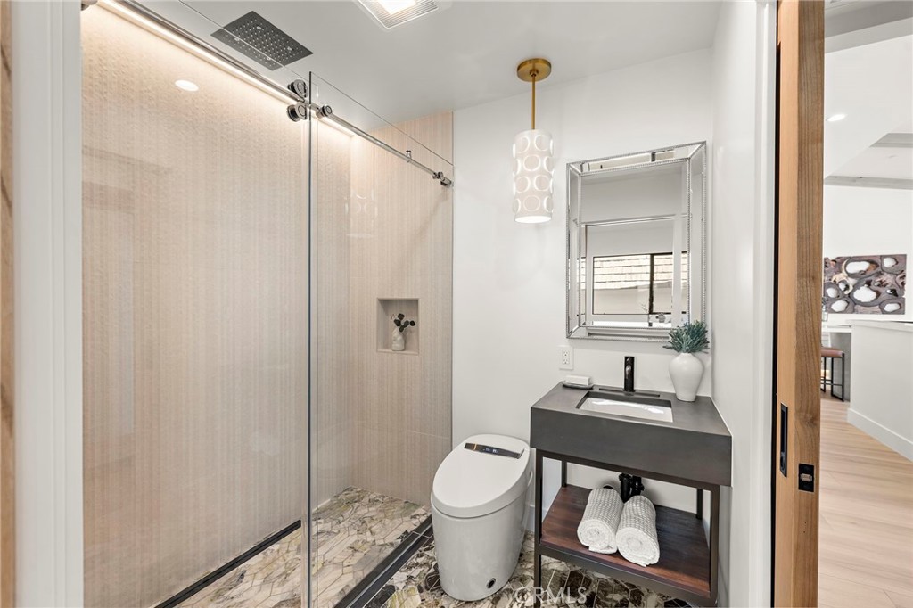 Office (Bedroom #2) Ensuite & Power Bath - 318 Avenida Costanso, San Clemente CA 92672 - photo 41