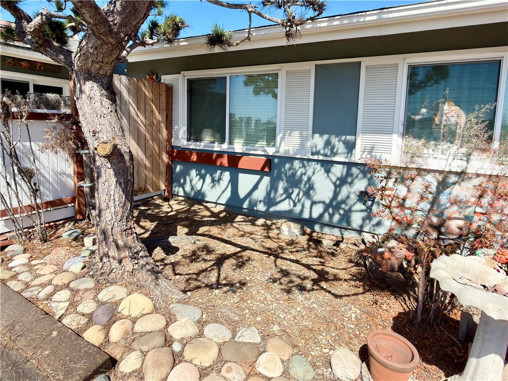 320 Camino San Clemente, San Clemente CA 92672 - photo 5
