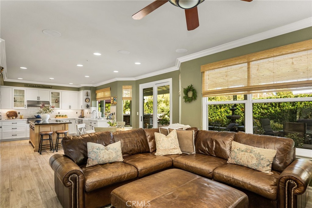 3206 Legendario, San Clemente CA 92673 - photo 22