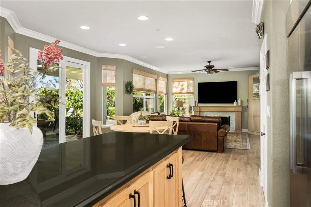 3206 Legendario, San Clemente CA 92673 - photo 28
