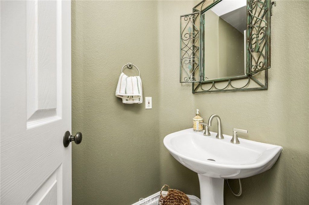 3206 Legendario, San Clemente CA 92673 - photo 30
