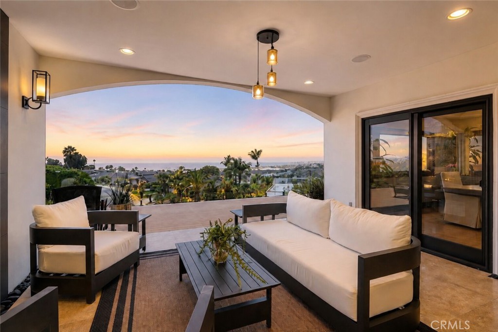 321 Calle Felicidad, San Clemente CA 92672 - photo 2