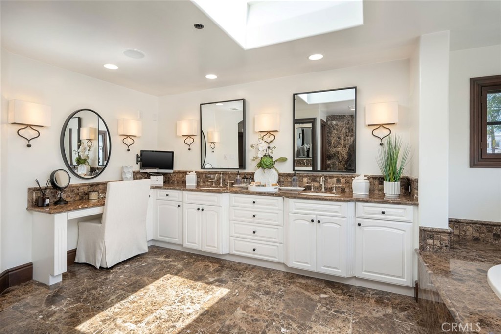 321 Calle Felicidad, San Clemente CA 92672 - photo 49