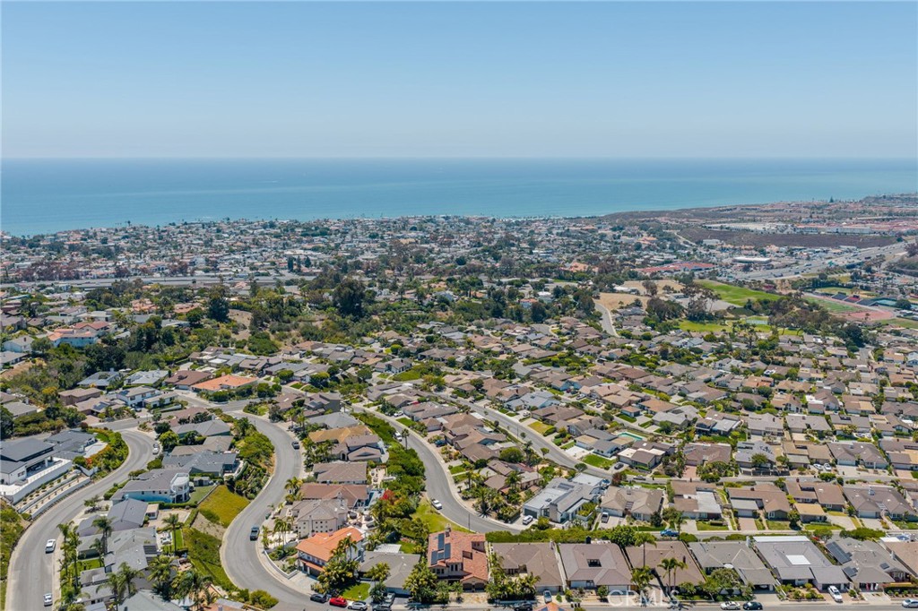 321 Calle Felicidad, San Clemente CA 92672 - photo 62