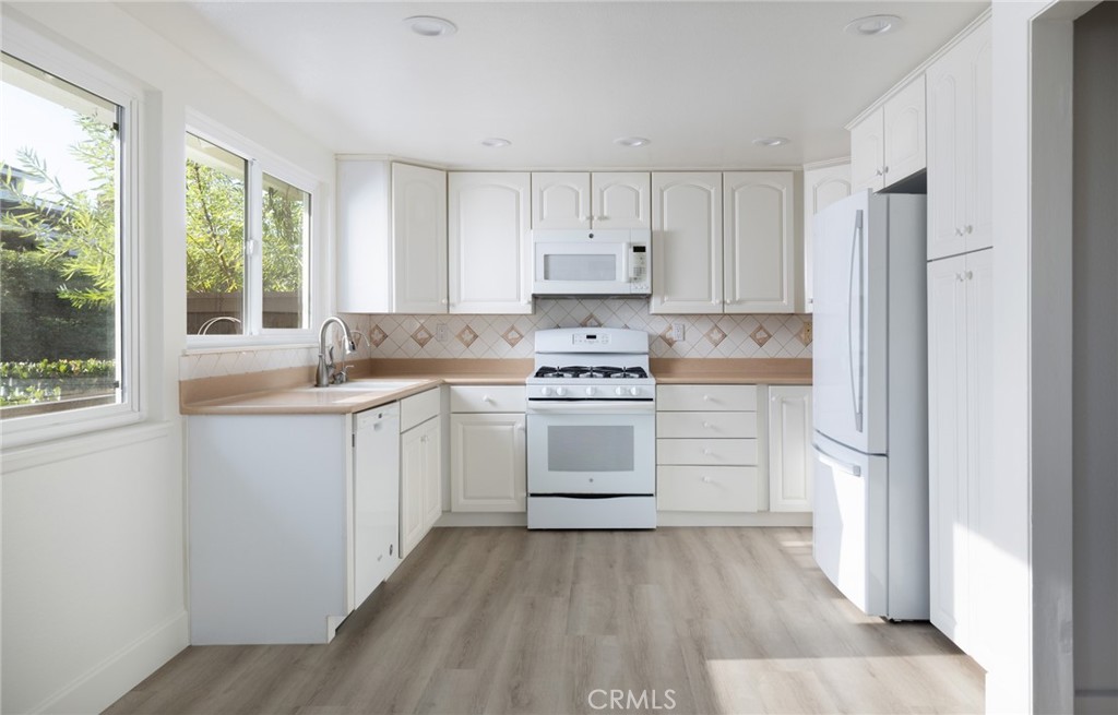 3215 Paseo Gallita, San Clemente CA 92672 - photo 8