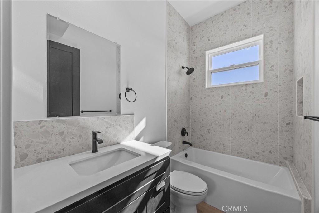 3215 S El Camino Real A, San Clemente CA 92672 - photo 16