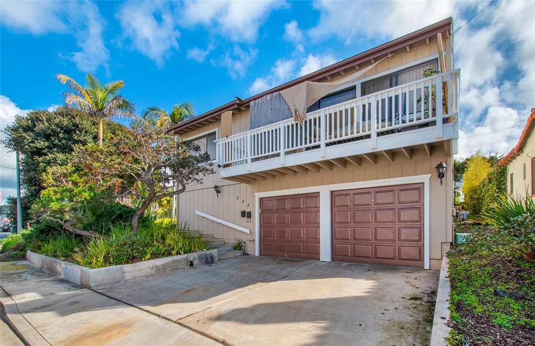 View of Duplex from Encino Lane - 325 ENCINO Lane B, San Clemente CA 92673 - photo 1