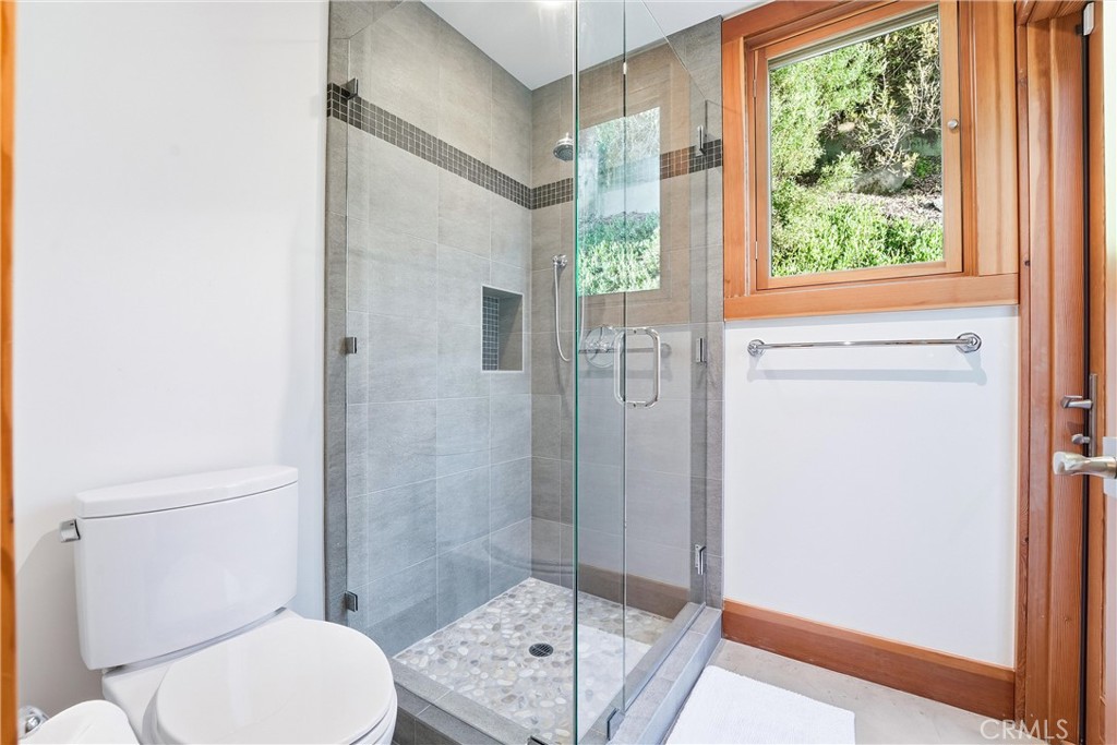 Guest Bath #2 - 329 Boca Del Canon, San Clemente CA 92672 - photo 26
