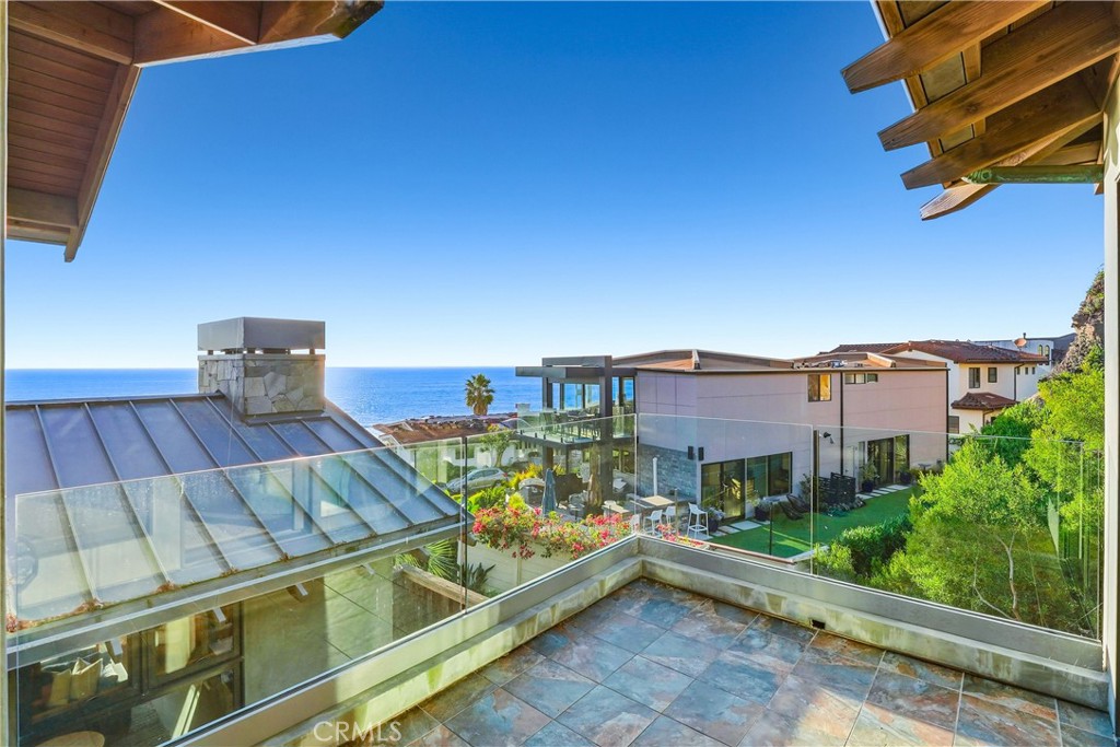 Primary Bedroom Ocean View Balcony - 329 Boca Del Canon, San Clemente CA 92672 - photo 30
