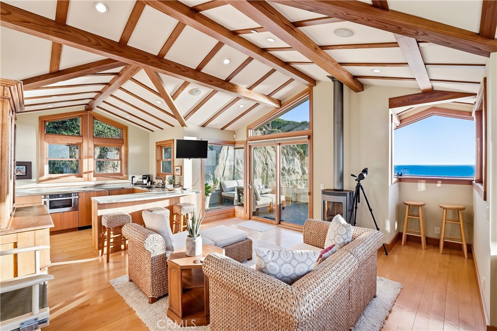 Bonus Room with ocean views, full kitchenette and relaxing ocean view balcony! (Fireplace for looks only, non-functionin - 329 Boca Del Canon, San Clemente CA 92672 - photo 34