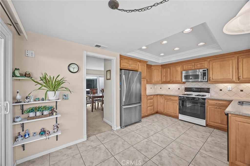 Kitchen - 3333 Paseo Halcon, San Clemente CA 92672 - photo 16