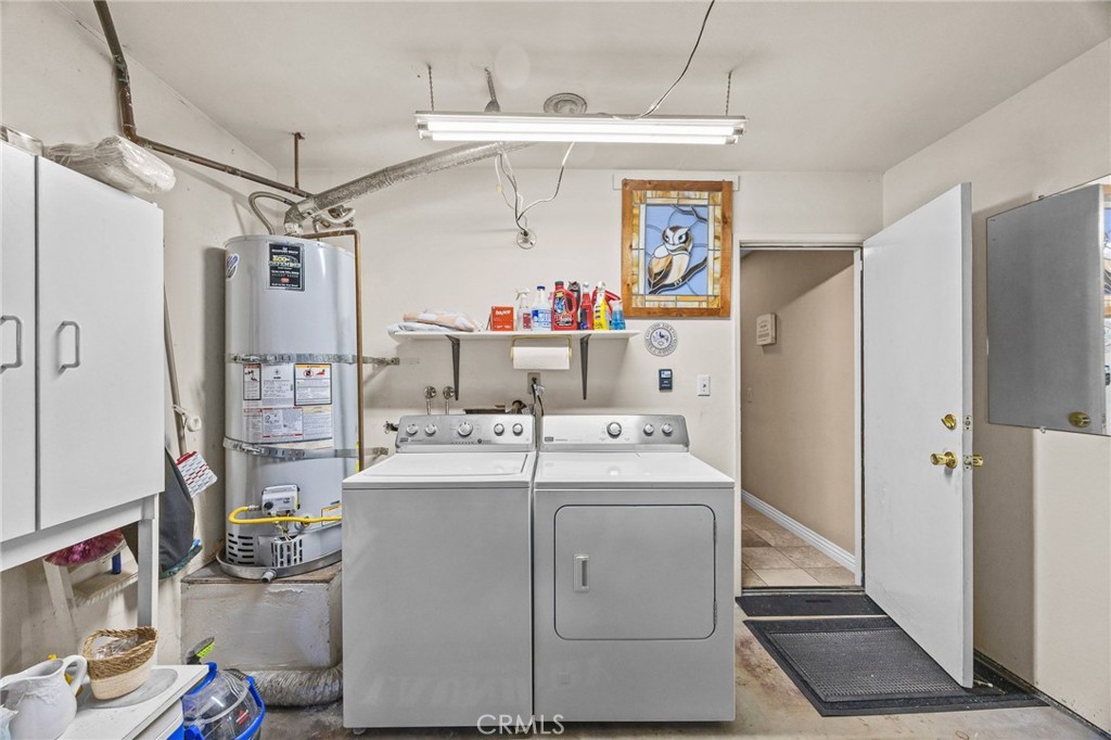 Laundry in Garage - 3333 Paseo Halcon, San Clemente CA 92672 - photo 38