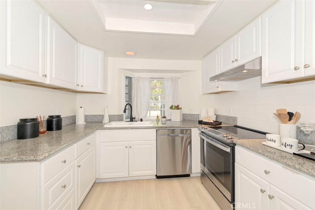 3341 Calle La Veta, San Clemente CA 92672 - photo 13